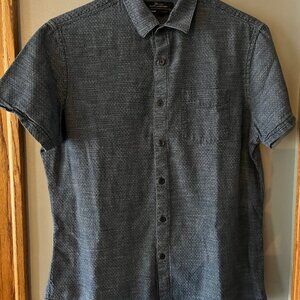 Marc Anthony Blue Short Sleeve Button Down Shirt - Size Medium Slim Fit